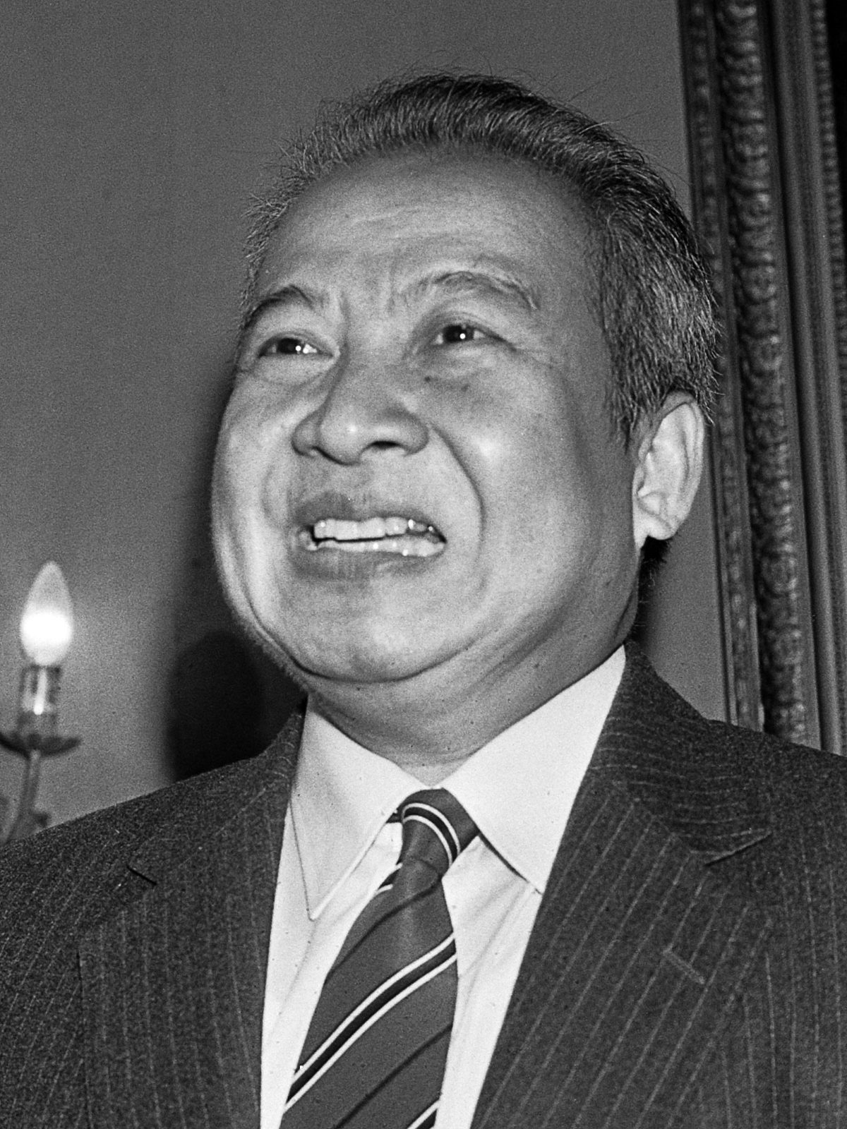 Norodom Sihanouk photographié le 15 septembre 1983, pendant ses années d'exil et de coalition contre le Viêt Nam.