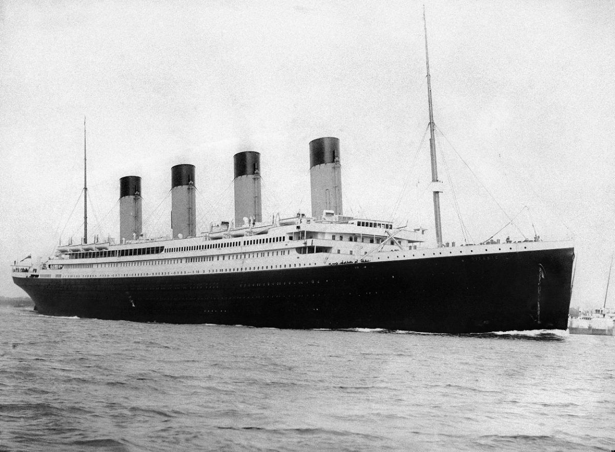 Le Titanic quittant Southampton le 10 avril 1912, au départ de sa première et unique traversée